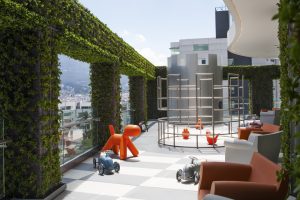 Yoo - Revista CLAVE!