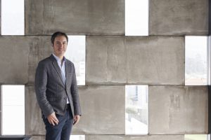 Bernardo Bustamante - Revista CLAVE!