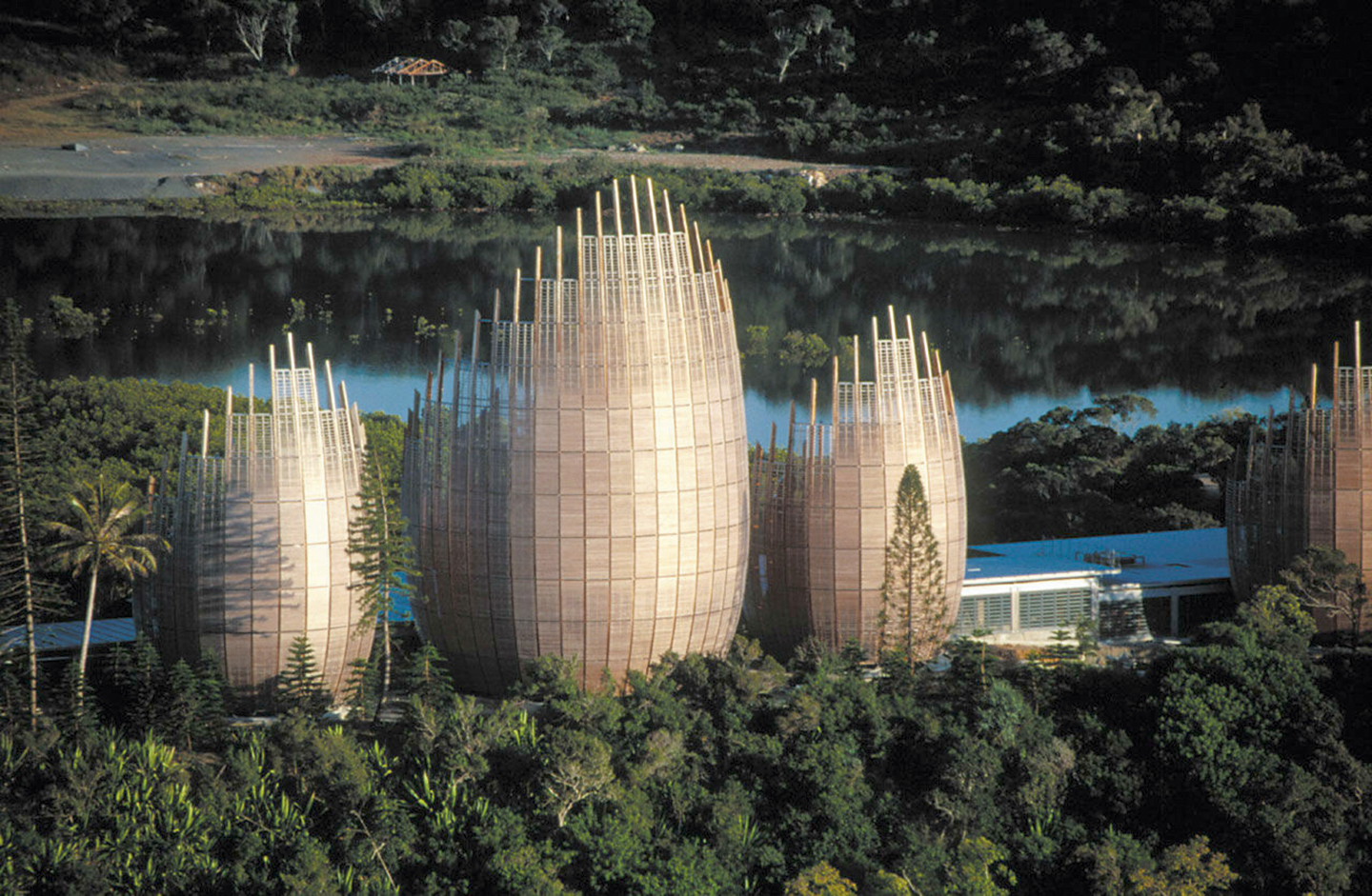 Renzo Piano - Revista CLAVE!