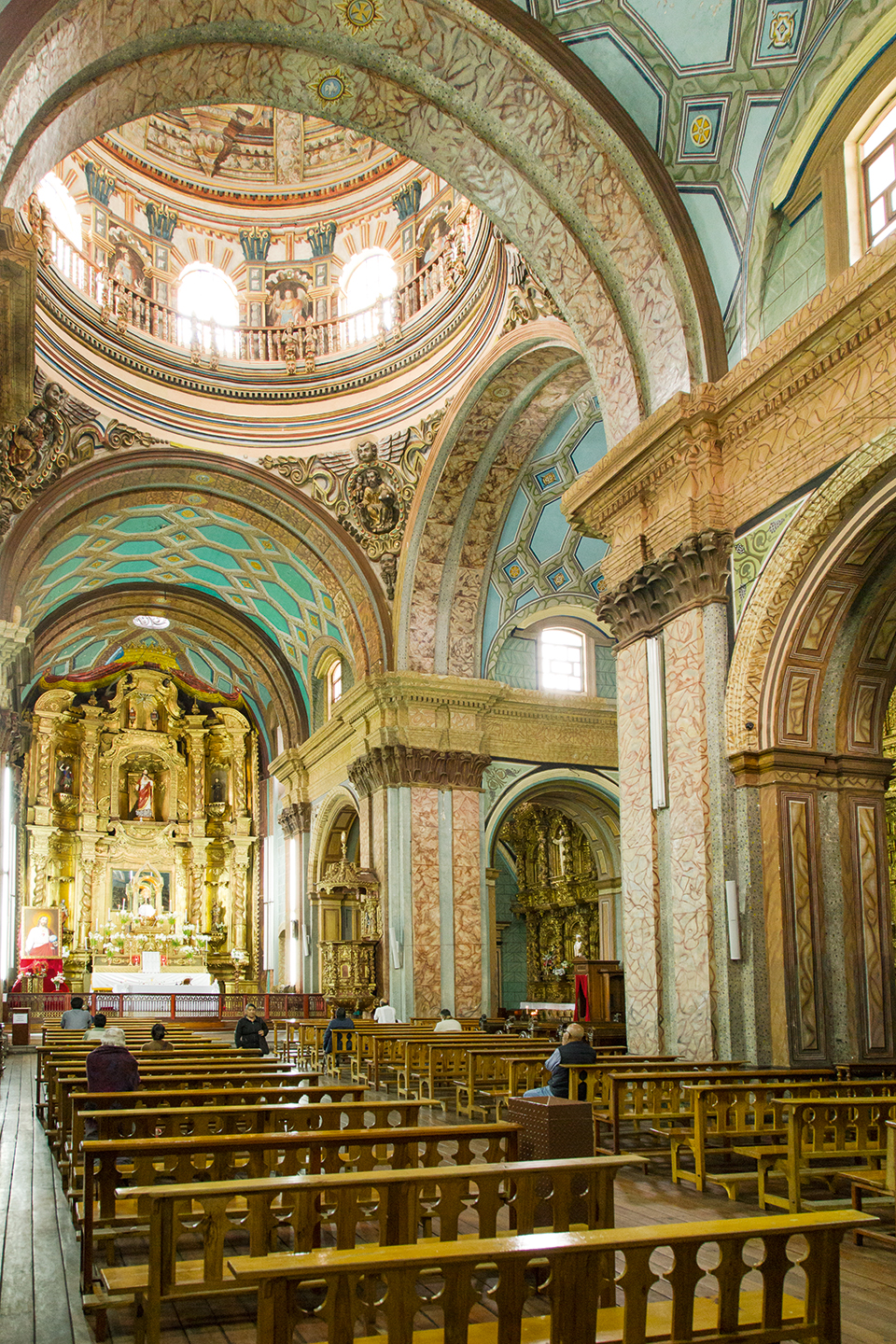 Sagrario Church - CLAVE Turismo Ecuador