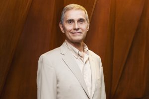 Sergio R. Torassa - Revista CLAVE