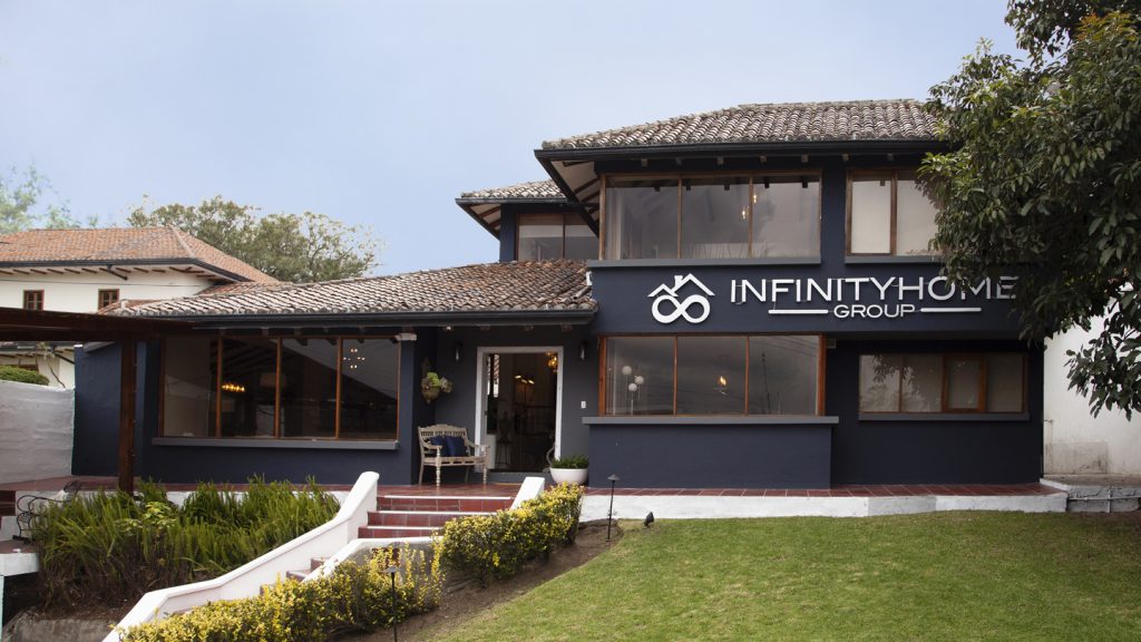 INFINITY HOME GROUP - Revista CLAVE! Bienes Raíces
