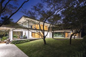 CASA TACURI - Arq. Gabriel Rivera - Revista CLAVE!