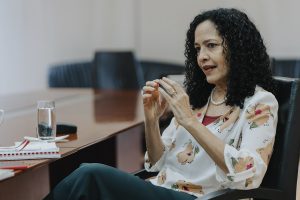 Dolores Prado - Revista CLAVE! edición 107