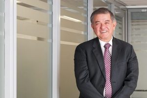 Mario Burbano de Lara - Revista CLAVE Bienes Raíces Ecuador