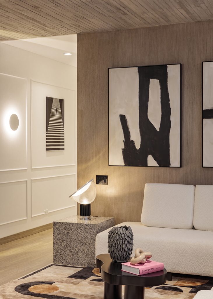 MULTIOFICINAS / TREZE / AMOBLARE / Melanie Lowndes - Revista CLAVE! Bienes Raíces Ecuador