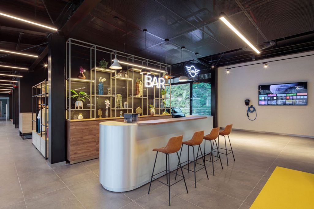 MULTIOFICINAS / TREZE / AMOBLARE / Melanie Lowndes - Revista CLAVE! Bienes Raíces Ecuador