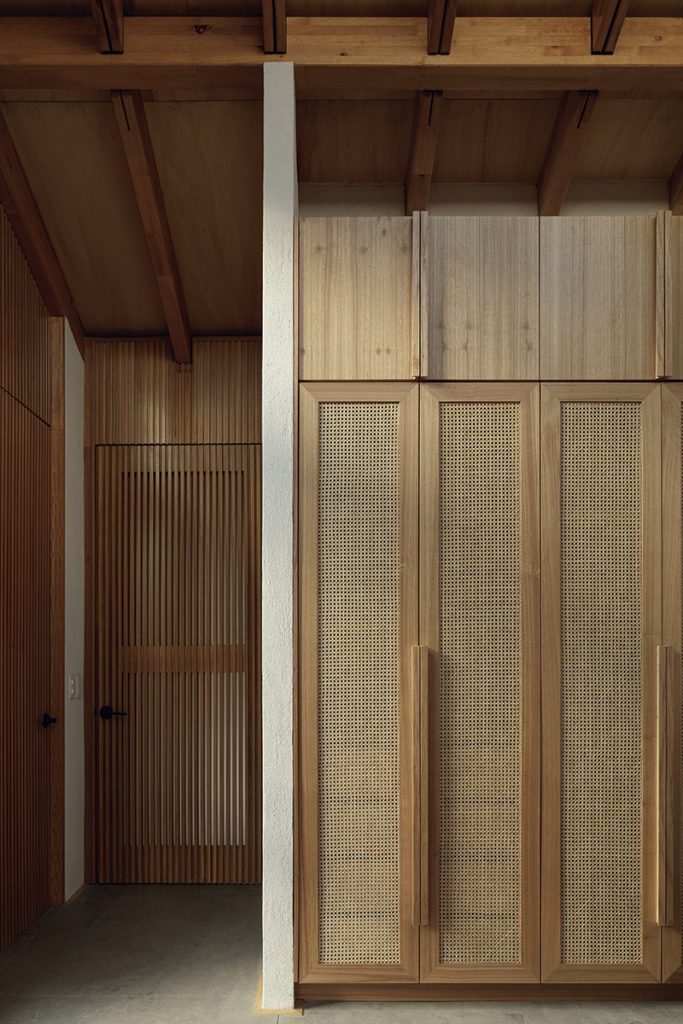 ESTUDIO 593 - Revista CLAVE! Bienes Raíces Ecuador