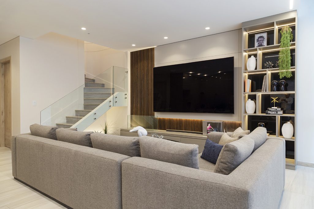 LINIE - Revista CLAVE! Bienes Raíces Ecuador