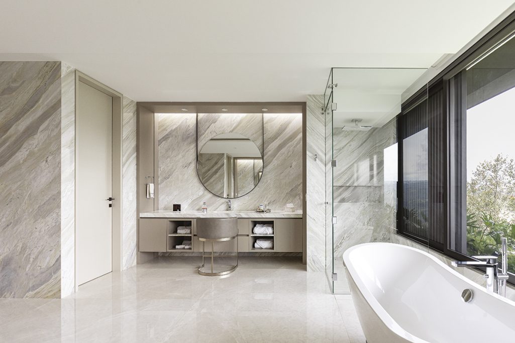 MADEVAL - Revista CLAVE! Bienes Raíces Ecuador