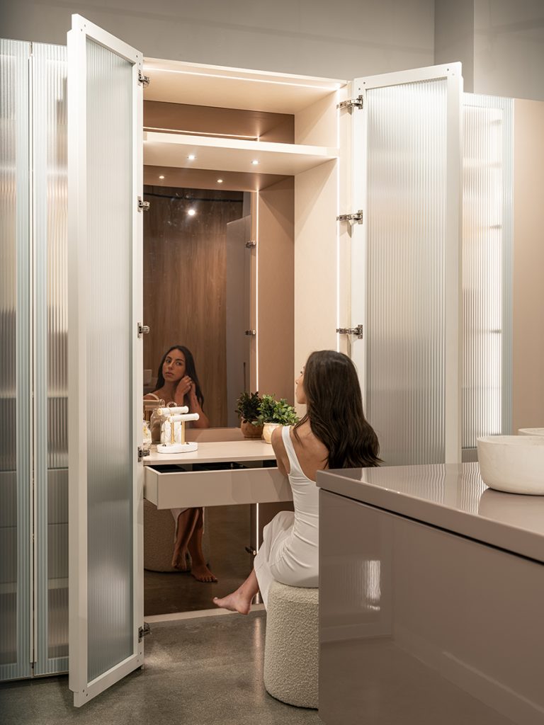 MADEVAL - Revista CLAVE! Bienes Raíces Ecuador