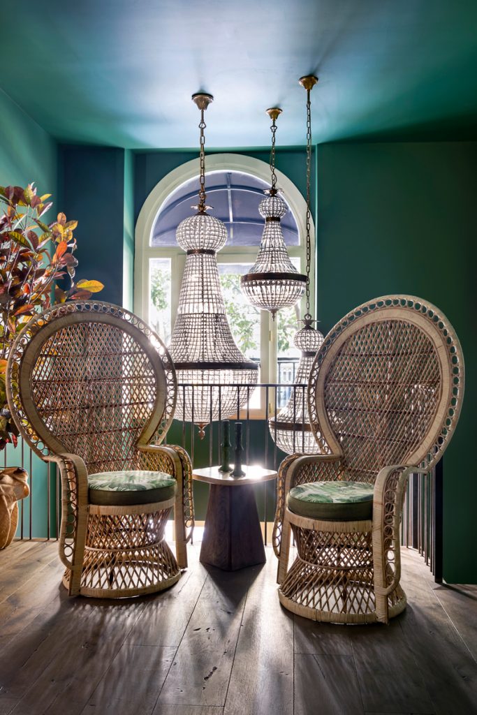 Adriana Nicolau - Revista CLAVE Bienes Raíces Ecuador