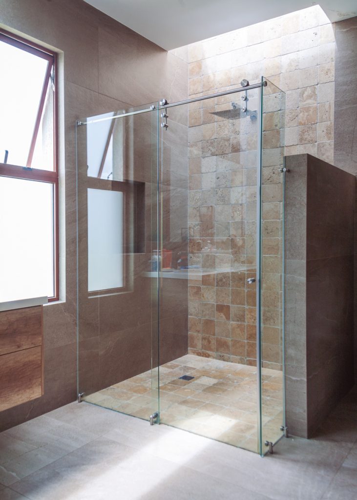 JDJ - Revista CLAVE Bienes Raíces Ecuador