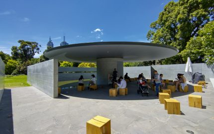 Seguridad Nataly Arévalo - Revista CLAVE Bienes Raíces Ecuador