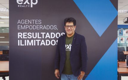 EXP REALTY - Revista CLAVE Bienes Raíces Ecuador