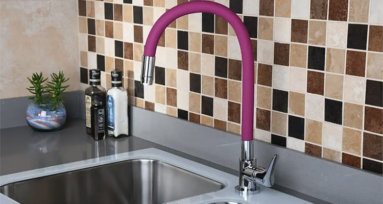 FV - Revista CLAVE Ecuador