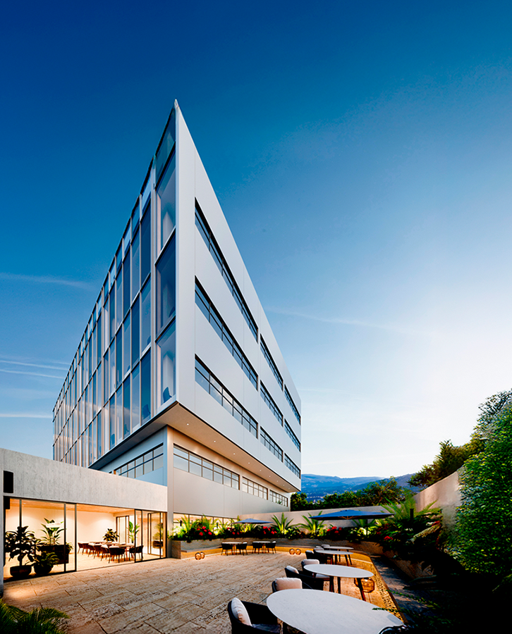 RFS Constructora ION - Revista CLAVE Bienes Raíces Ecuador