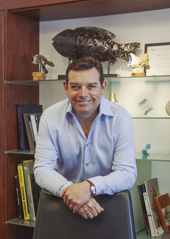 Alejandro Pazmiño - Revista CLAVE Bienes Raíces Ecuador