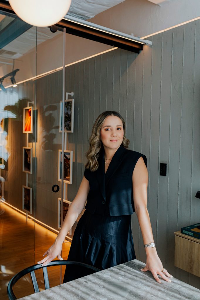 Nicole Cartwright- Revista CLAVE Bienes Raíces Ecuador