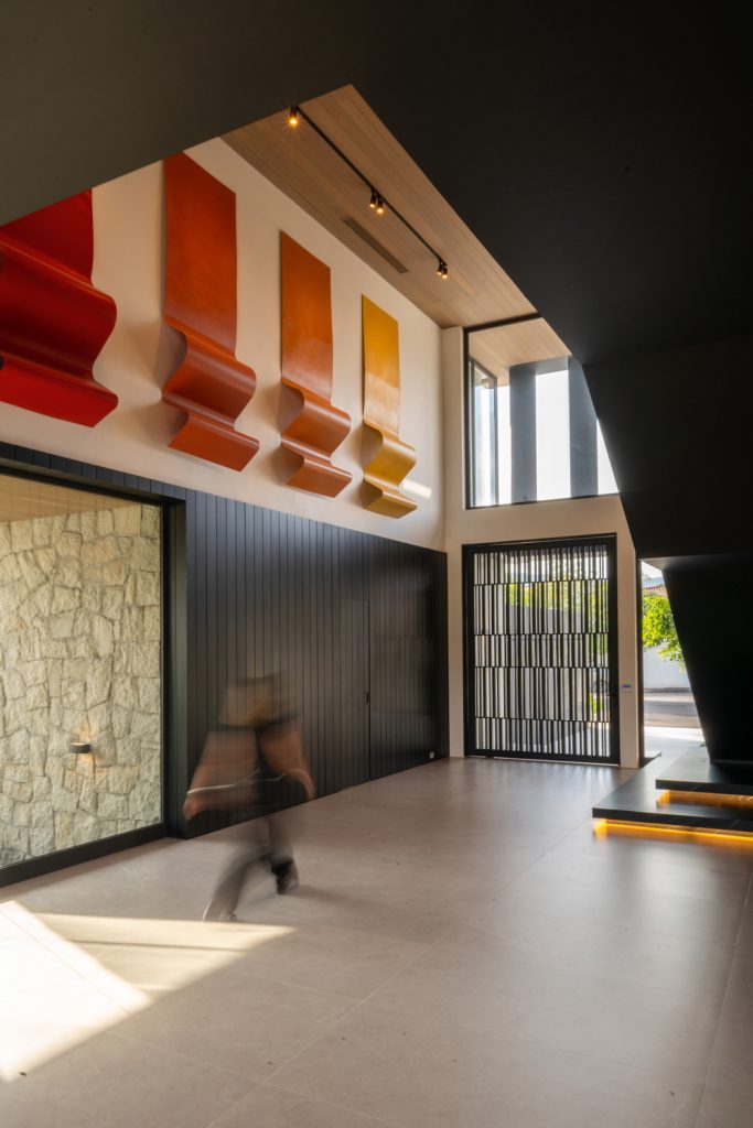 Nicole Cartwright- Revista CLAVE Bienes Raíces Ecuador