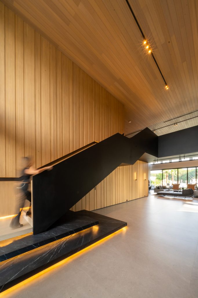 Nicole Cartwright- Revista CLAVE Bienes Raíces Ecuador