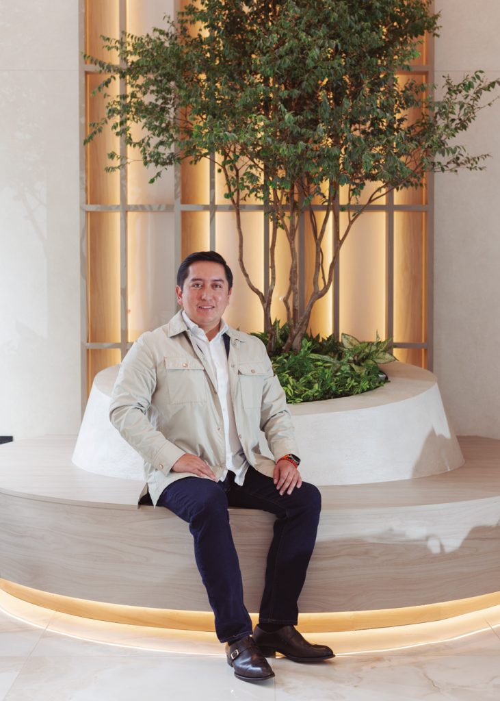 Rosero Construye - Revista CLAVE Bienes Raíces Ecuador