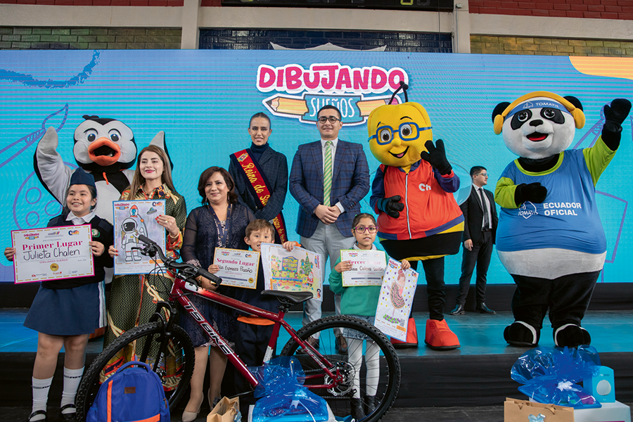 Charlotte English School - Revista CLAVE Bienes Raíces Ecuador