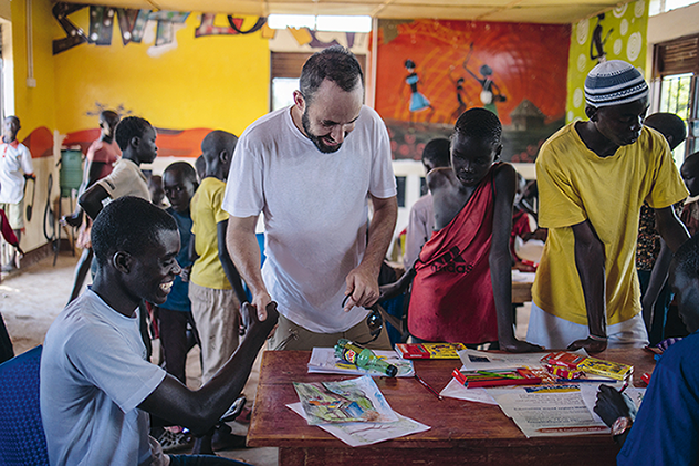 Sebastián Angulo Bidi Bidi - Revista CLAVE Bienes Raíces Ecuador