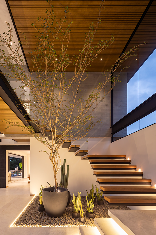 A1 Arquitectura Avanzada - Especial Arquitectos Ecuador 2026 - Revista CLAVE Bienes Raíces Ecuador