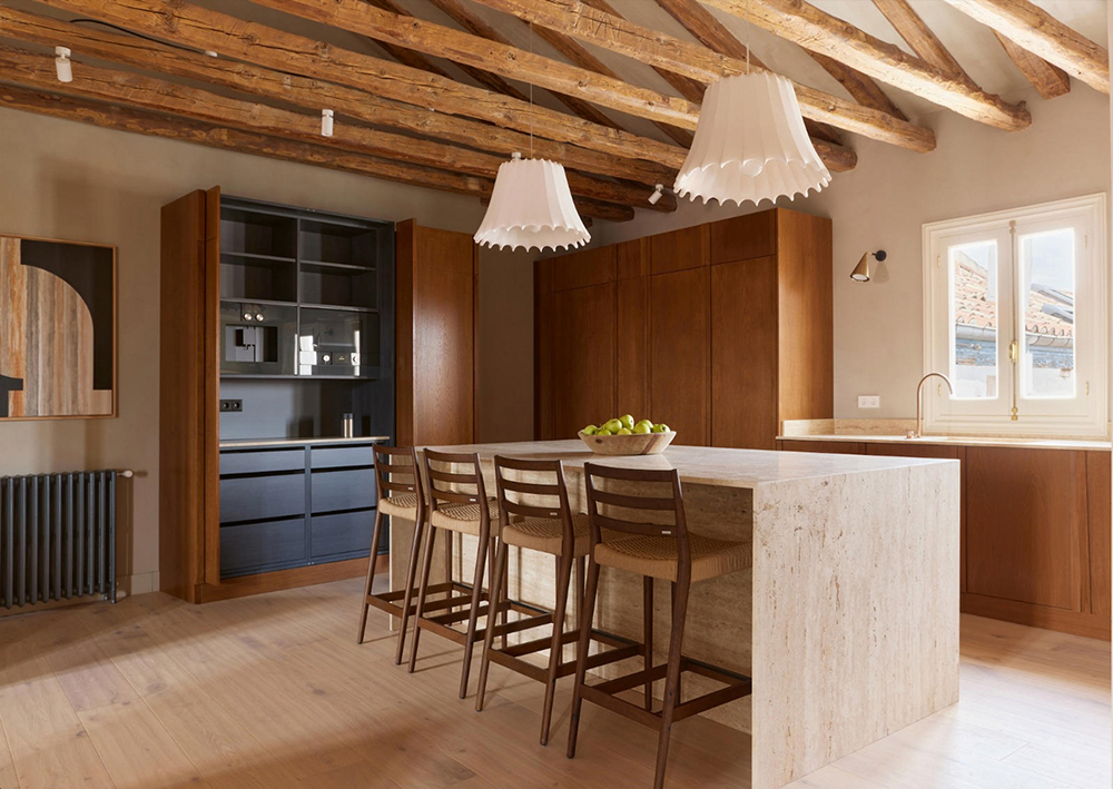 COCO HOUSE Bernarda Andrade - Una vida para servir y cuidar - Clave!