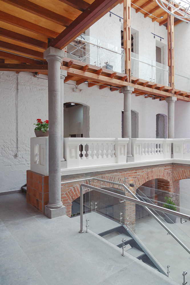 CASA SOTOMAYOR - Revista CLAVE Bienes Raíces Ecuador