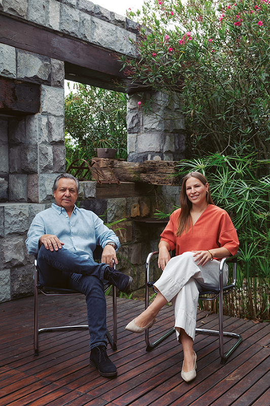 CONSTRUCTIVA - Especial Arquitectos Ecuador 2026 - Revista CLAVE Bienes Raíces Ecuador