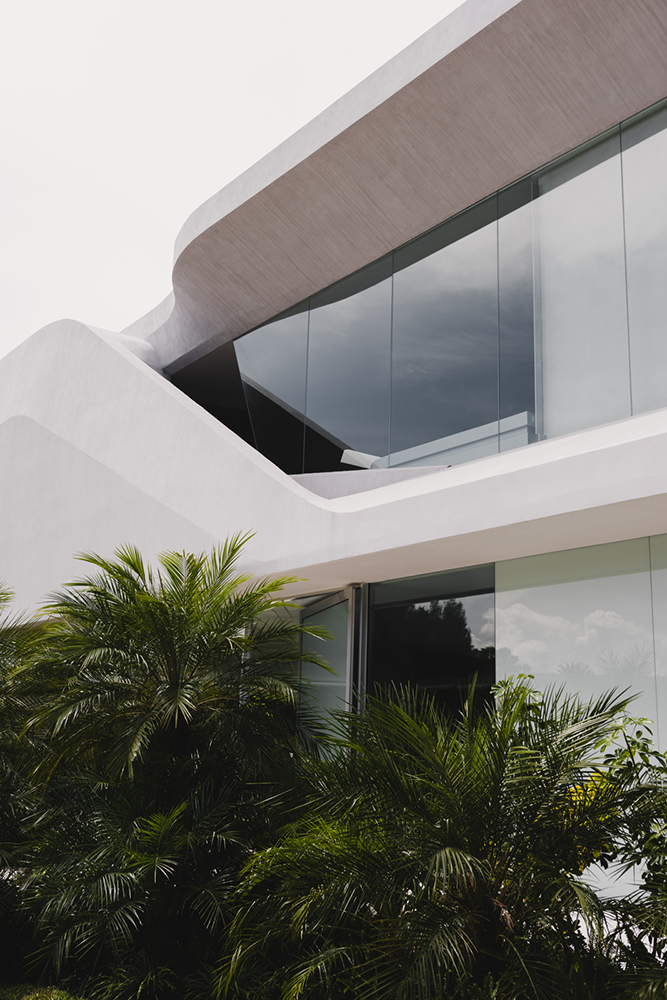 Felipe Escudero - Especial Arquitectos Ecuador 2026 - Revista CLAVE Bienes Raíces Ecuador