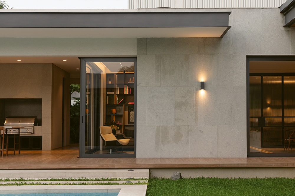 Intemperie Studio - Especial Arquitectos Ecuador 2026 - Revista CLAVE Bienes Raíces Ecuador