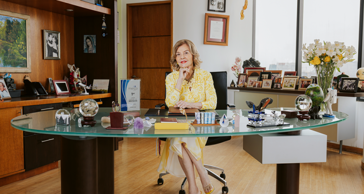 Isabel Noboa - Revista CLAVE Bienes Raíces Ecuador