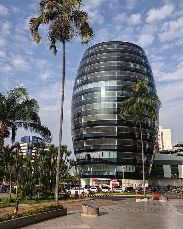 Isabel Noboa - Revista CLAVE Bienes Raíces Ecuador