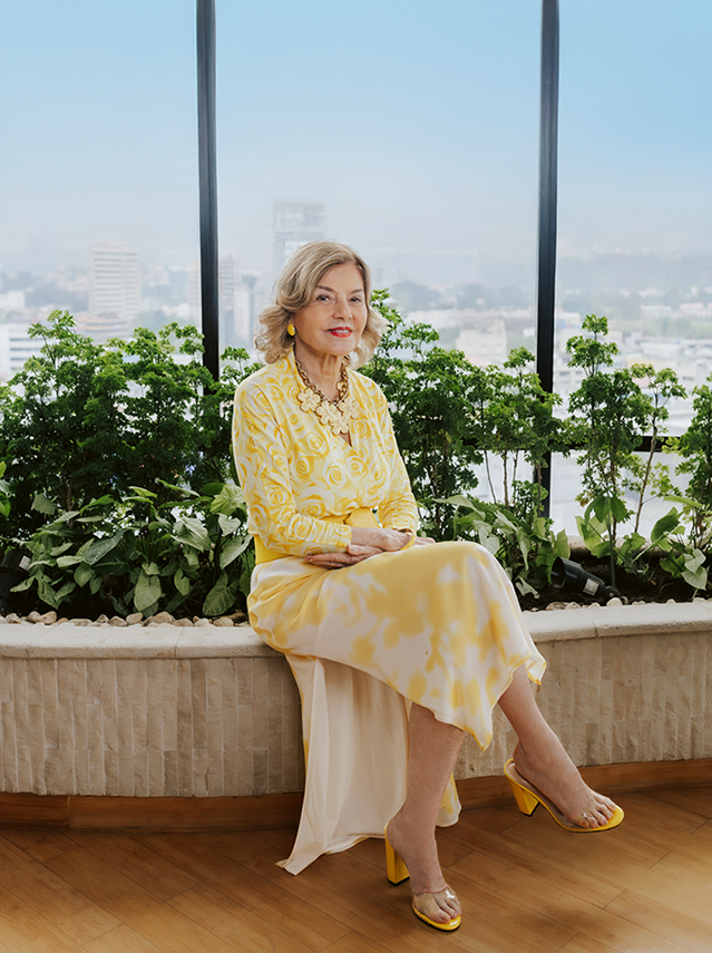 Isabel Noboa - Revista CLAVE Bienes Raíces Ecuador