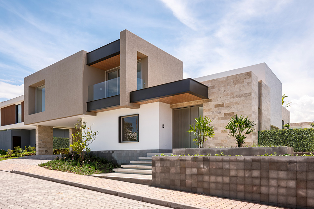 Londoño Arquitectos - Especial Arquitectos Ecuador 2026 - Revista CLAVE Bienes Raíces Ecuador