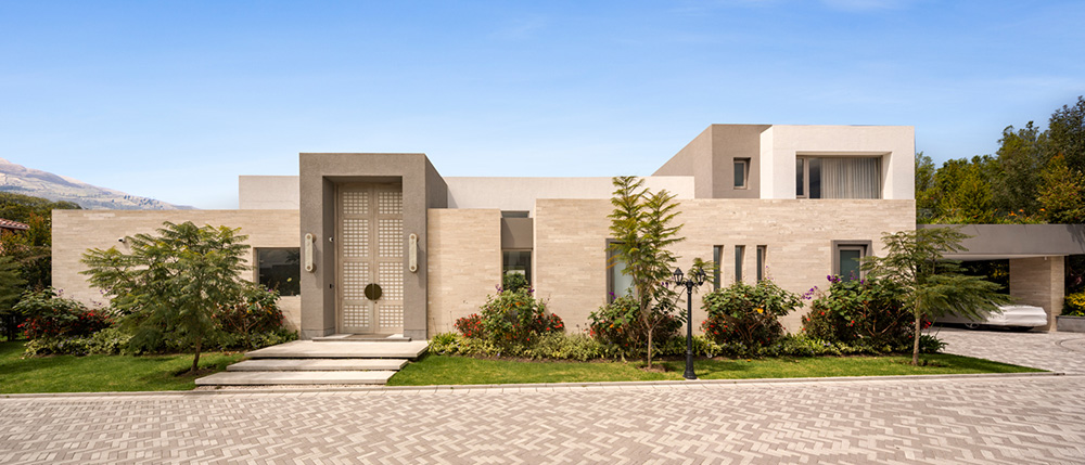 Londoño Arquitectos - Especial Arquitectos Ecuador 2026 - Revista CLAVE Bienes Raíces Ecuador