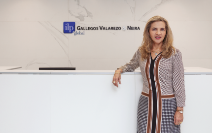 María Edith Játiva - Revista CLAVE Bienes Raíces Ecuador