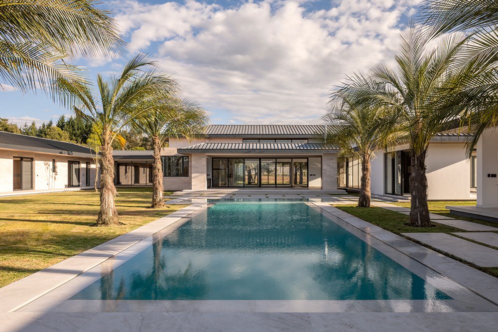 Miranda Arquitectura - Especial Arquitectos Ecuador 2026 - Revista CLAVE Bienes Raíces Ecuador