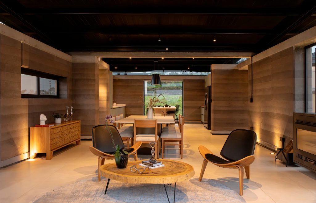 Studio Alfa - Especial Arquitectos Ecuador 2026 - Revista CLAVE Bienes Raíces Ecuador