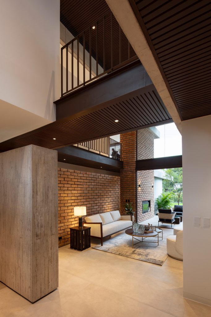 Studio Alfa - Especial Arquitectos Ecuador 2026 - Revista CLAVE Bienes Raíces Ecuador