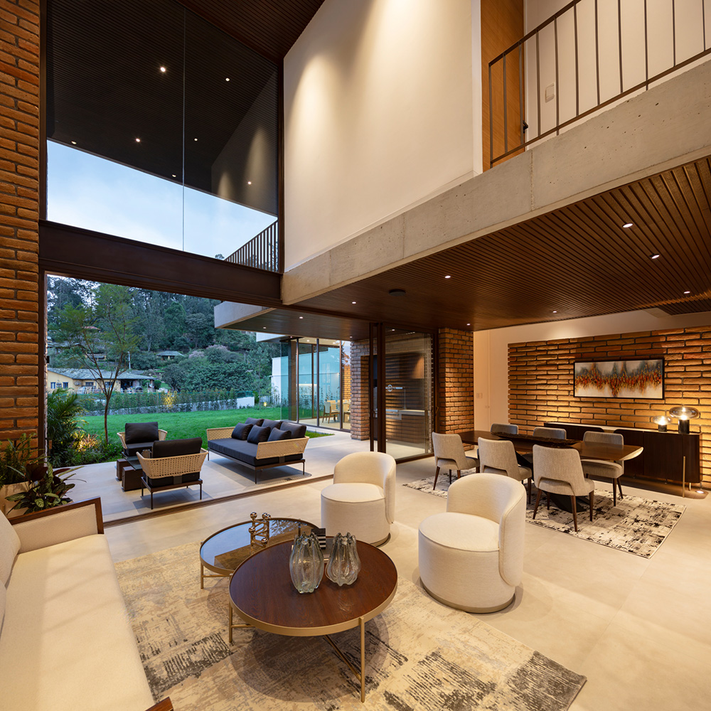 Studio Alfa - Especial Arquitectos Ecuador 2026 - Revista CLAVE Bienes Raíces Ecuador