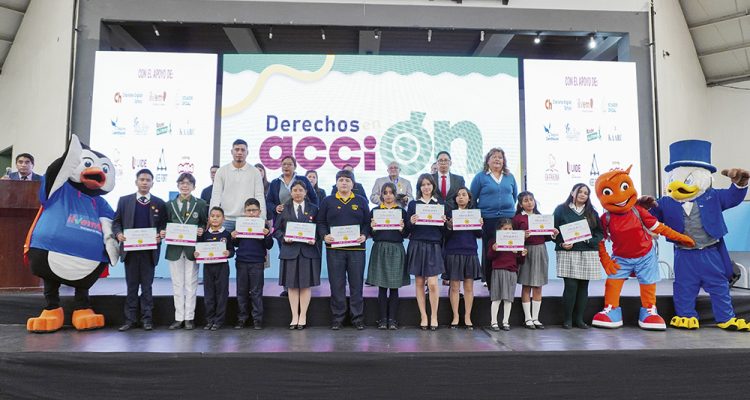 CHARLOTTE ENGLISH SCHOOL - Revista CLAVE! Bienes Raíces Ecuadorv