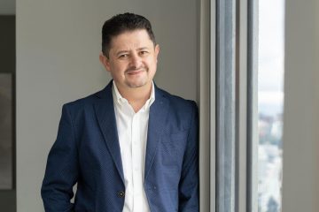 Daniel Elmir - Revista CLAVE Ecuador